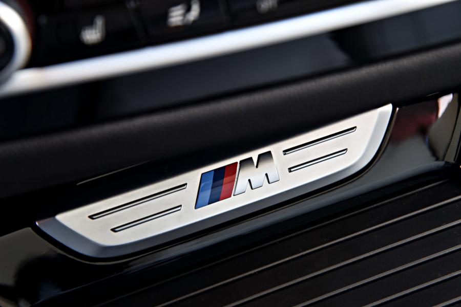 Детали интерьера BMW X3 M40i (G01) 2017 года  (WW) (фото 165 из 184)